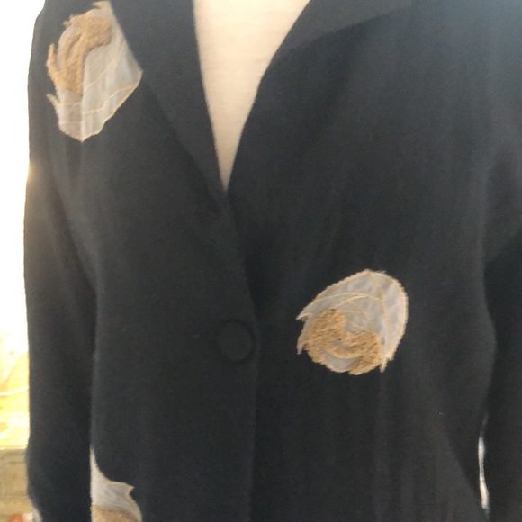 ChanLuu wool embroidered appliqué coat. Size S - Picture 6 of 8